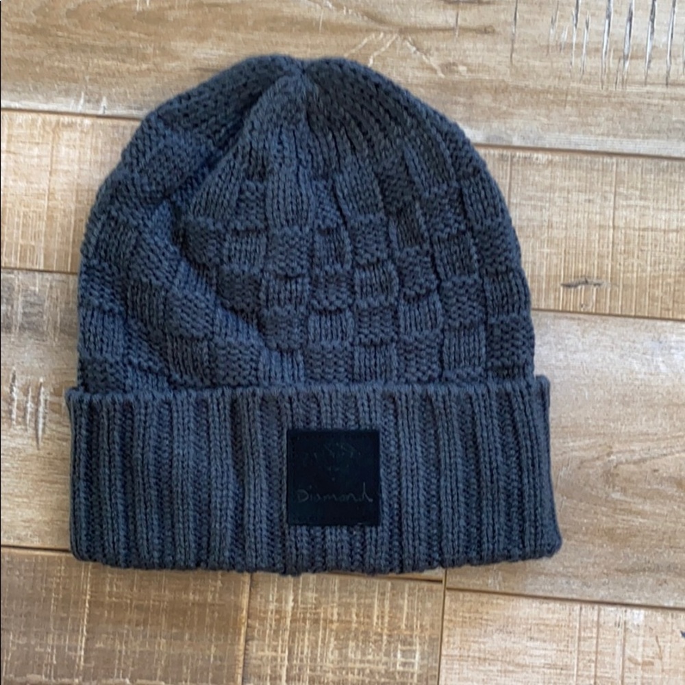 Diamond supply knit beanie